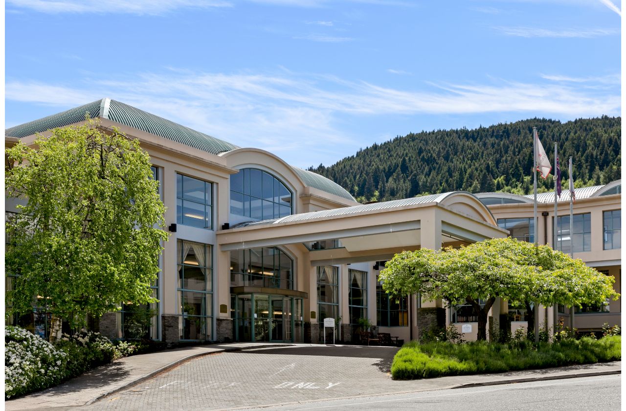 Millennium Hotel Queenstown Queenstown City Centre Hotel